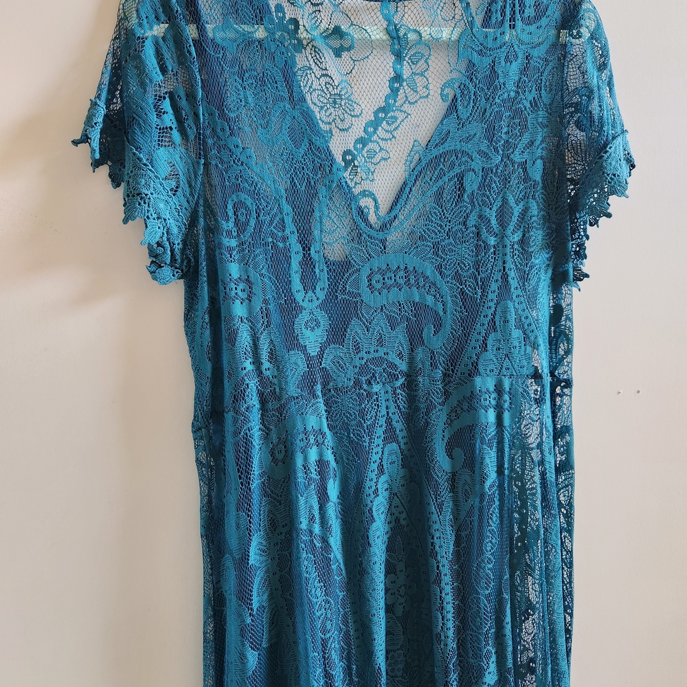 Torrid Button Front Skater Maxi Dress Lace, Blue/Teal Size 1, Great Condition - Picture 9 of 12